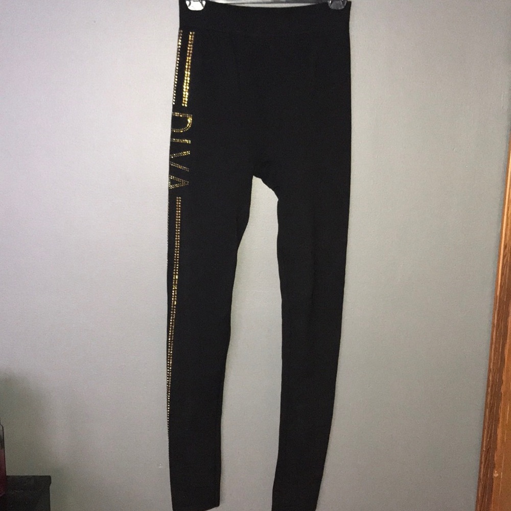 🖤High-Waisted Leggings💛